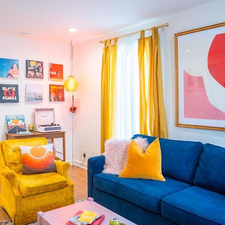 Stylish, Artsy Bungalow Central Eastside Austin Extérieur photo