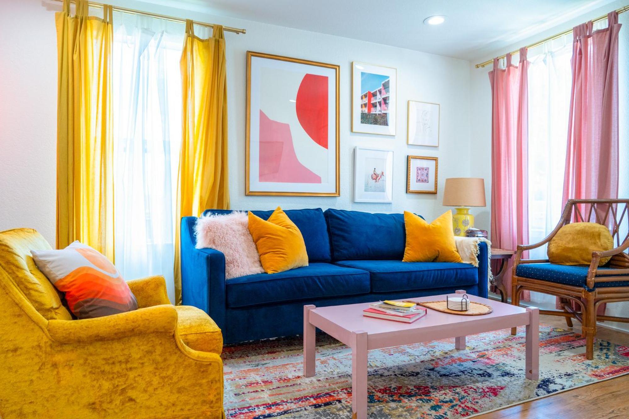 Stylish, Artsy Bungalow Central Eastside Austin Extérieur photo