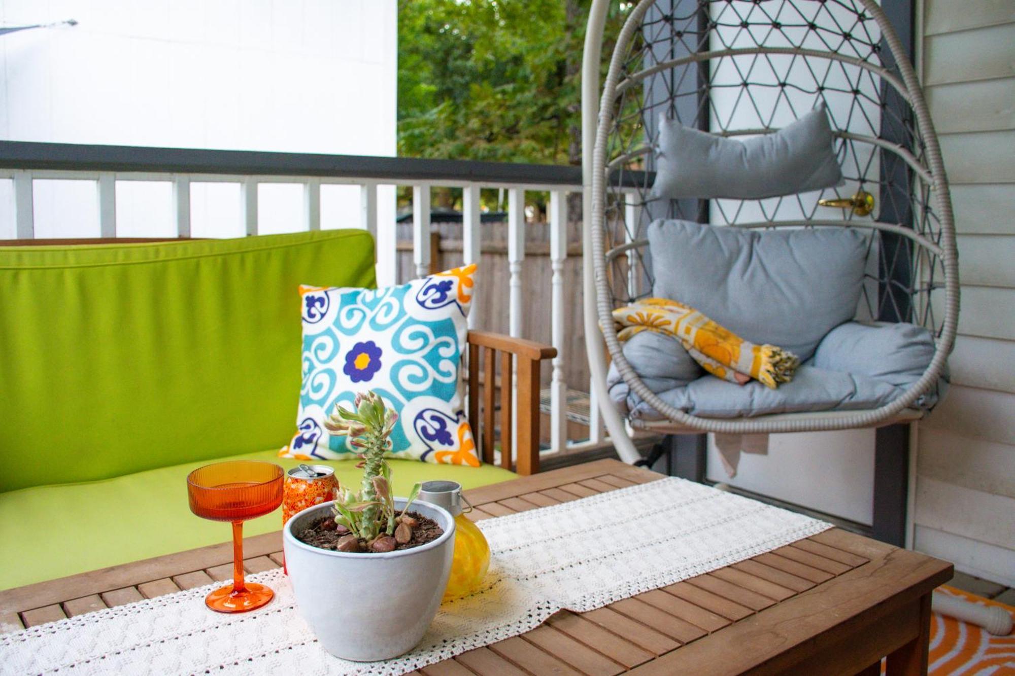 Stylish, Artsy Bungalow Central Eastside Austin Extérieur photo